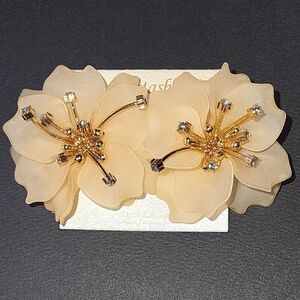 Natasha Floral Peach Gold Gem Earrings Brand New  Ta